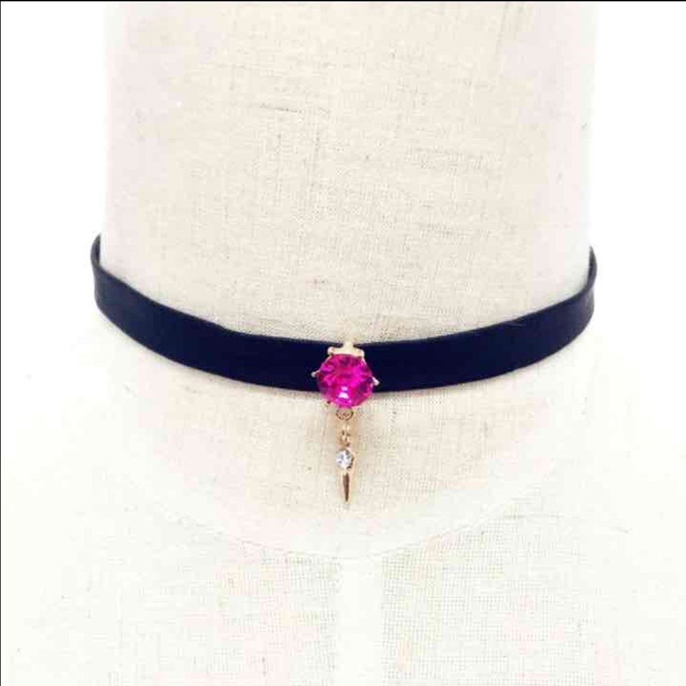 🌸🌸 BLACK CHOKER WITH PINK CRYSTAL DROP 🌸🌸