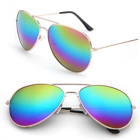 Rainbow Aviator Sunglasses 🌈 🕶 - Picture 3 of 3