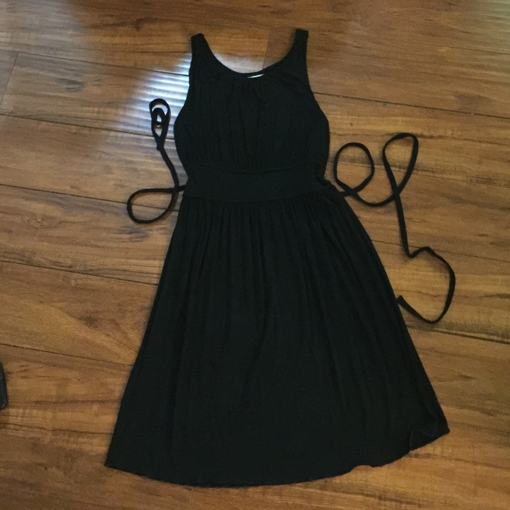 CONVERSE black dress