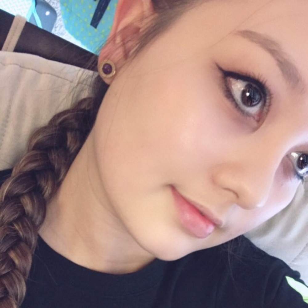Meet your Posher, Alisha