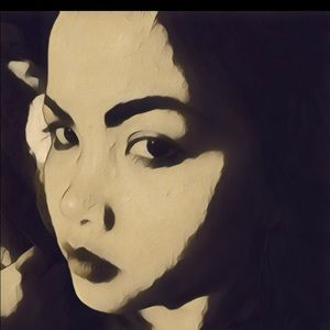 Meet your Posher, Lilly