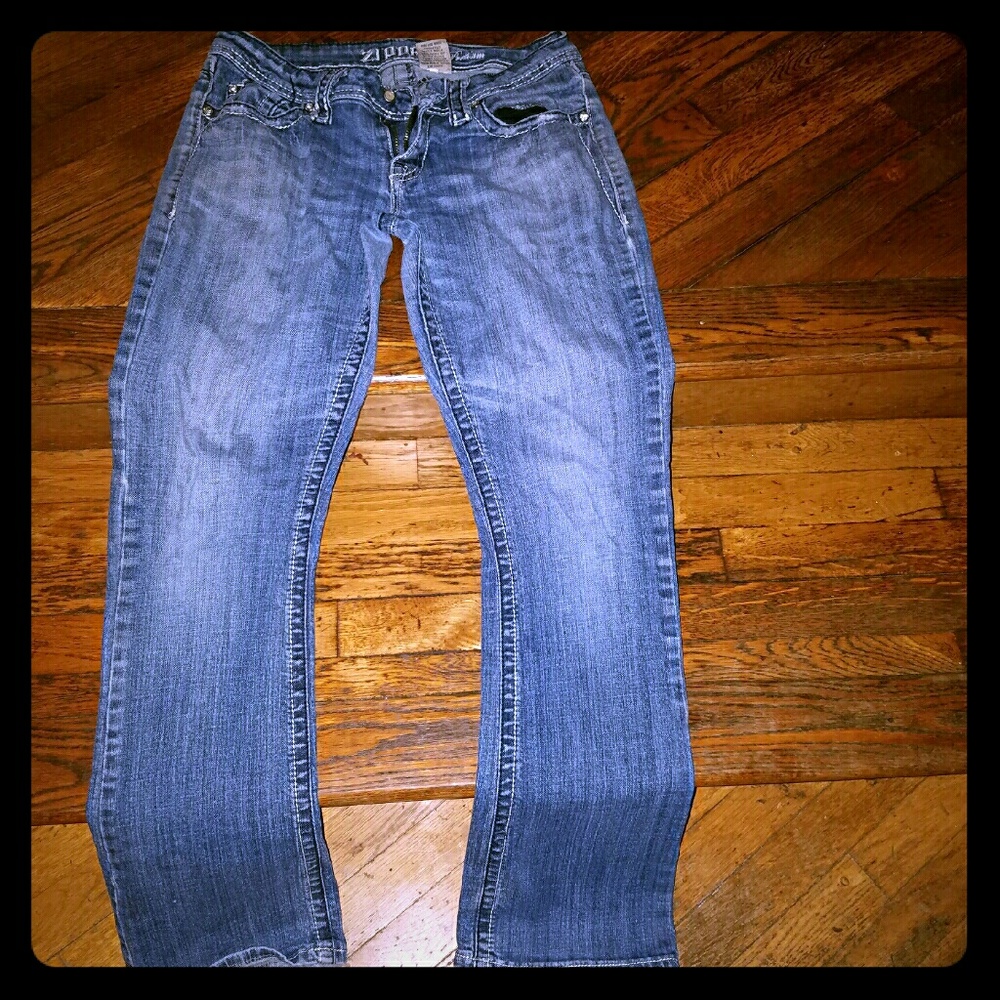 Size 9 Zipper Premium jeans