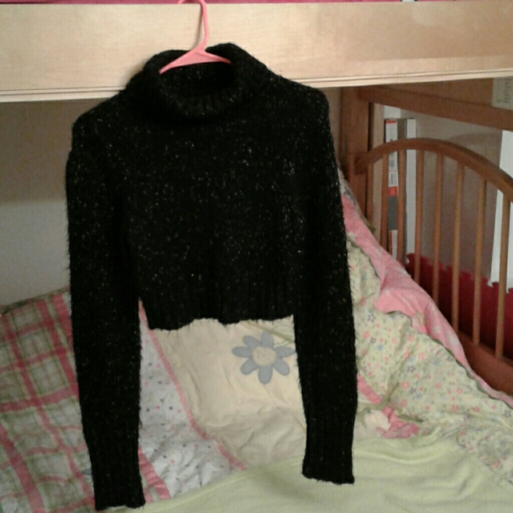 Glittery GuessBRD Cropped Sweater; Size M
