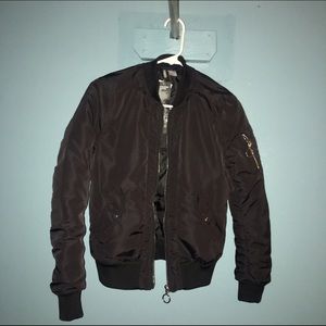 BLACK BOMBER
