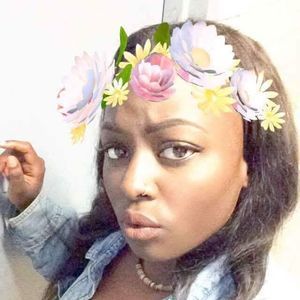 Meet your Posher, Stephanie