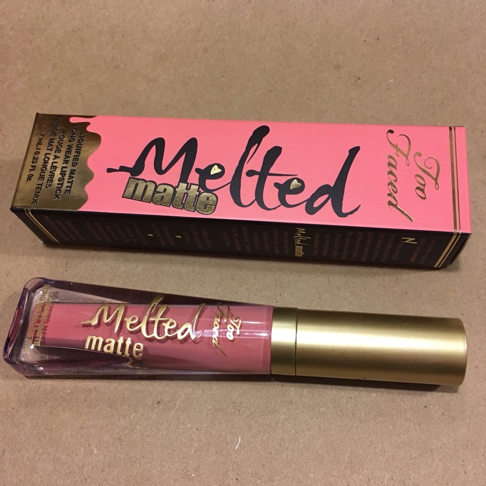 Miso Pretty - Too Faced Melted Matte lipstick