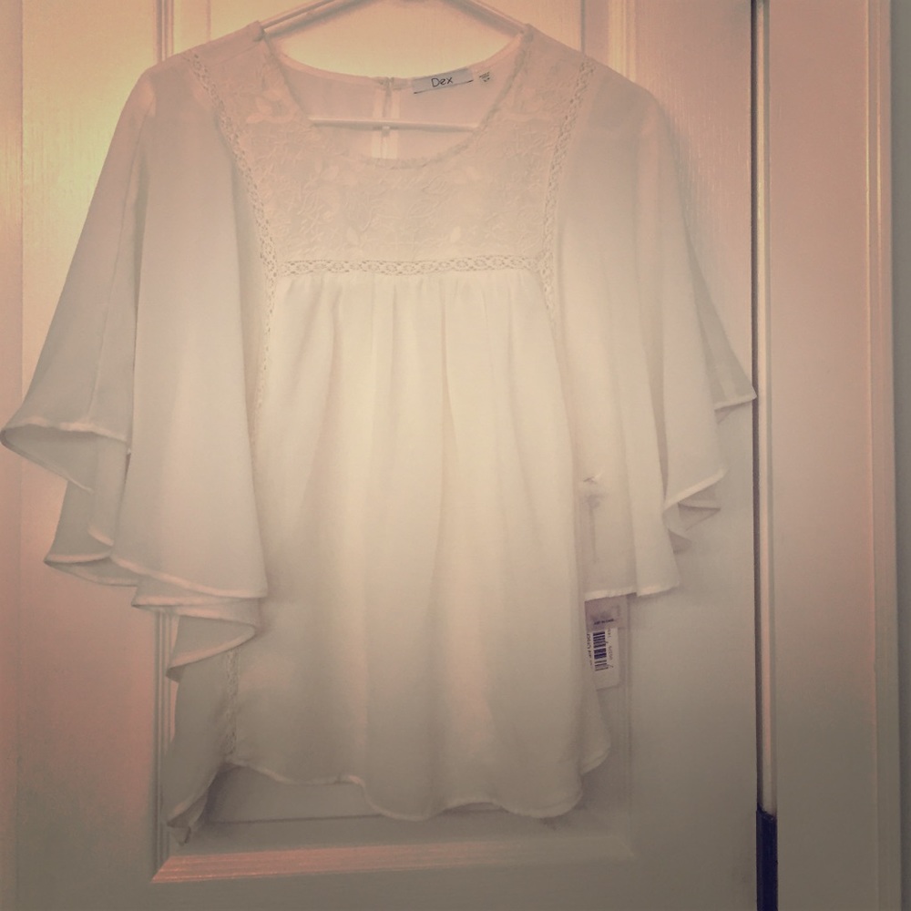 Off white flowy top