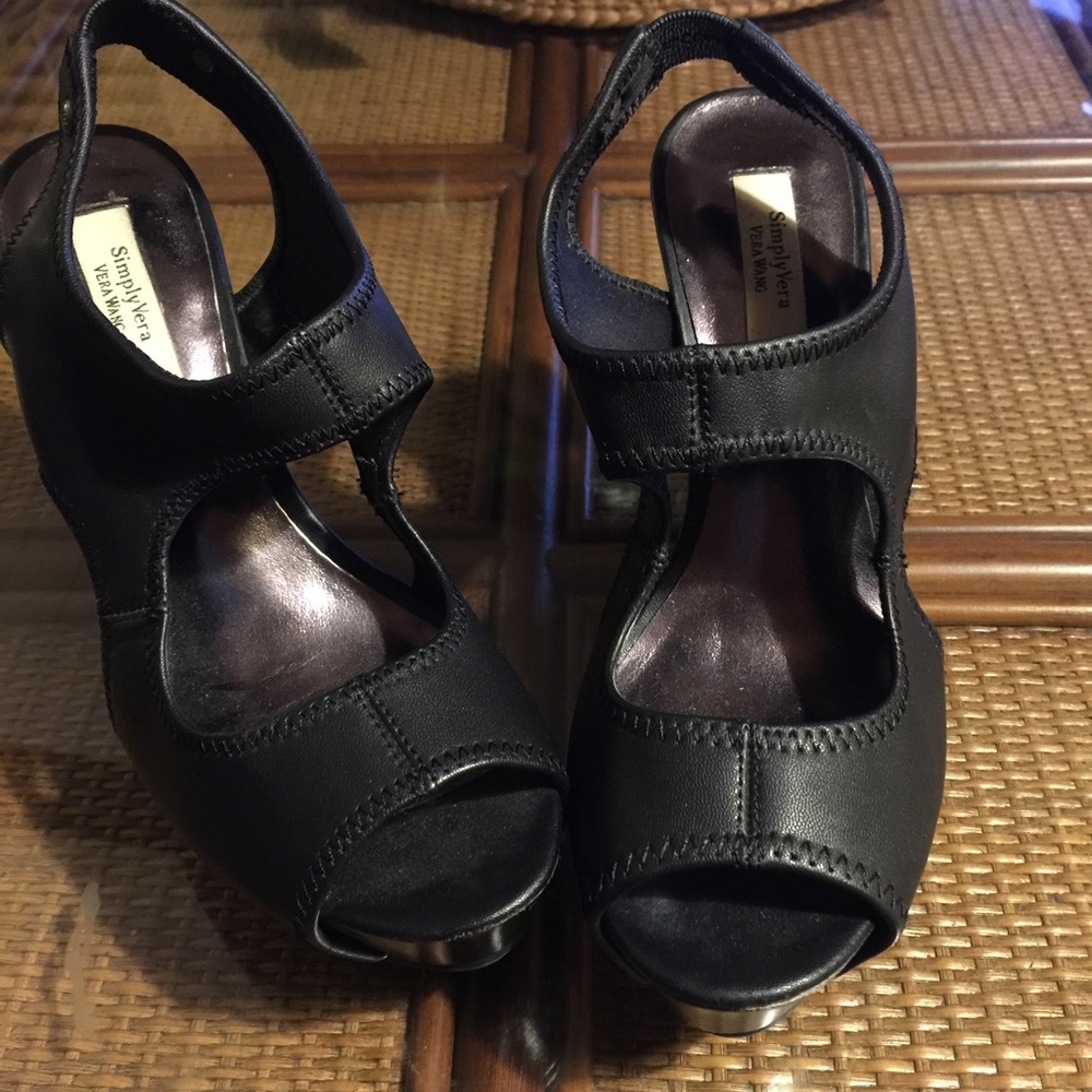 Vera Wang High Wedge Sandals. Leather top