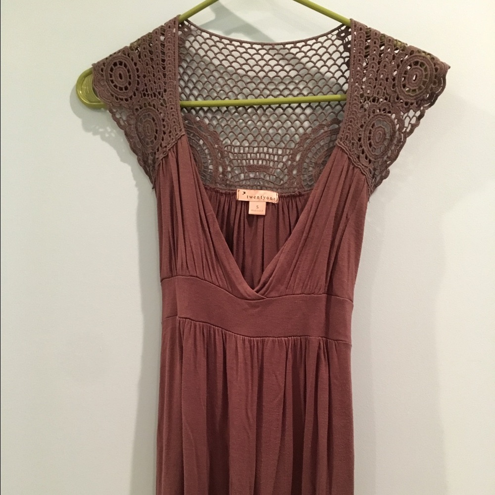 Forever 21 tank top