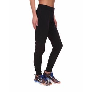 NWT! Nike Bliss Pants; size Small