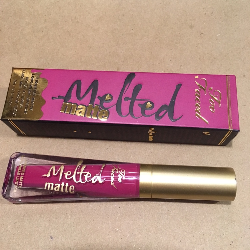 Bend & Snap - Too Faced Melted Matte lipstick