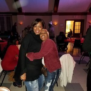 Meet your Posher, Angie