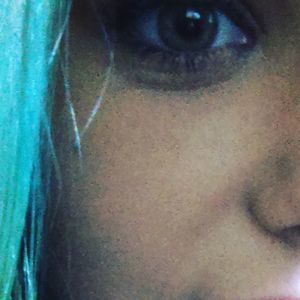 Meet your Posher, Taya