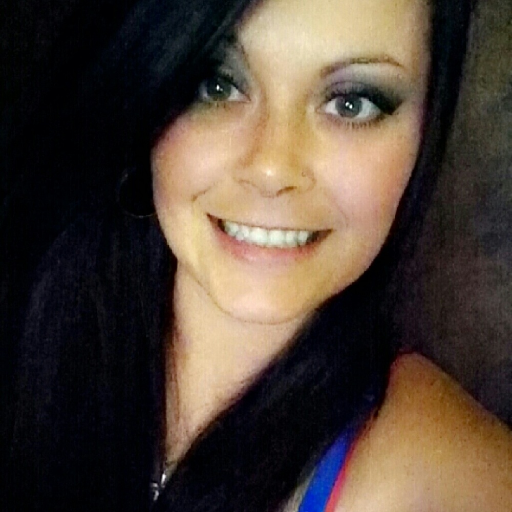 Meet your Posher, Tiara