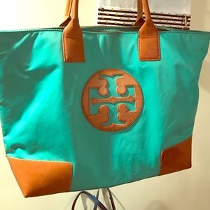 Authentic tory burch bag