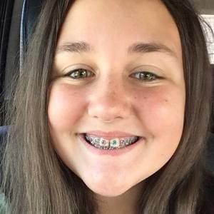 Meet your Posher, Tina