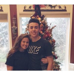 Meet your Posher, Dena