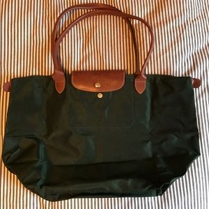Olive green longchamp bag