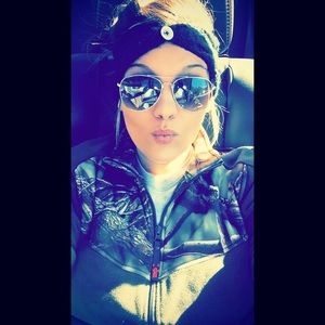 Meet your Posher, Jessica