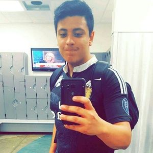 Meet your Posher, Eduardo