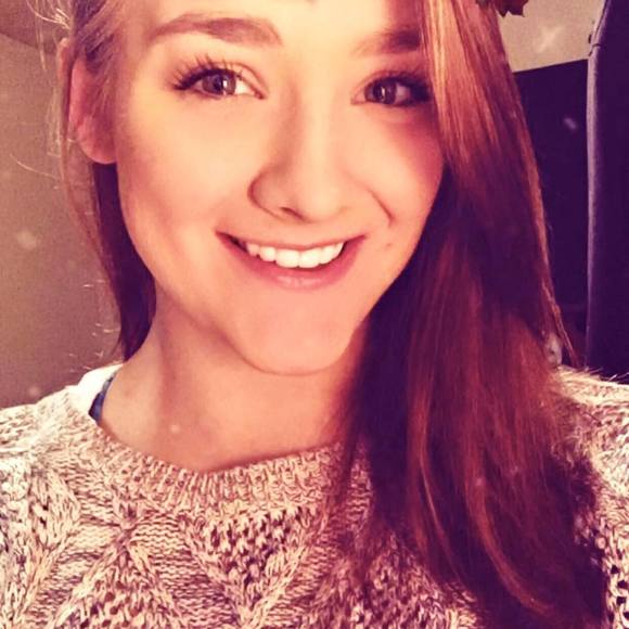 Meet your Posher, Rachel - Picture 1 of 1