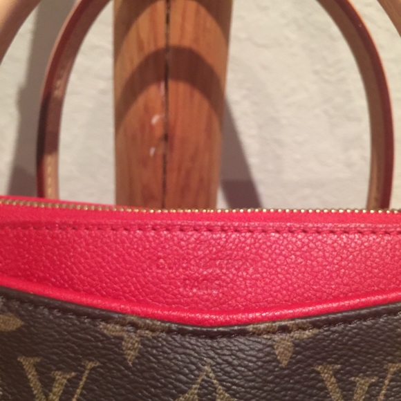 Louis Vuitton Pallas Monogram Cerise Handbag - Picture 3 of 5