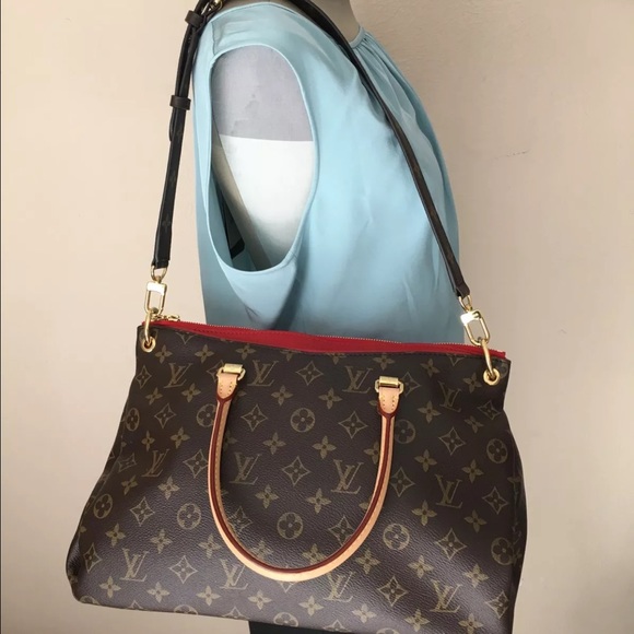 Louis Vuitton Pallas Monogram Cerise Handbag - Picture 5 of 5