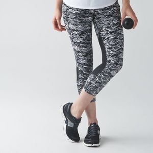 Lululemon Pace Rival Crop Leggings