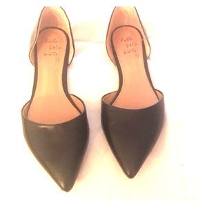Banana Republic black leather Flats