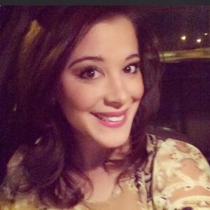 Meet your Posher, Jenna