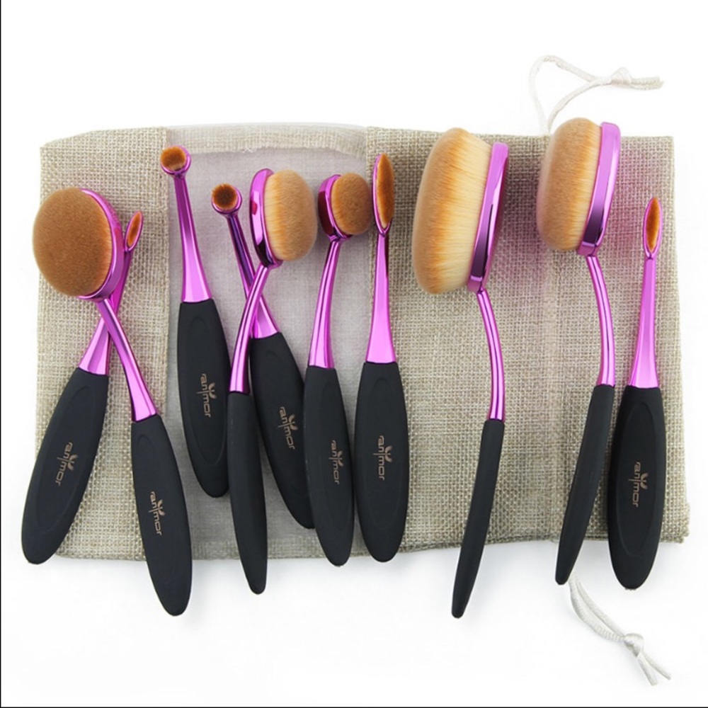 brushes 💕 - Picture 2 of 4