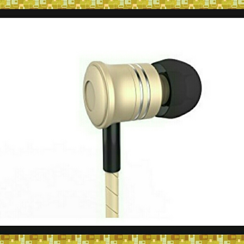 3.5mm Gold HD In-Ear Headphones w/Mic & Case