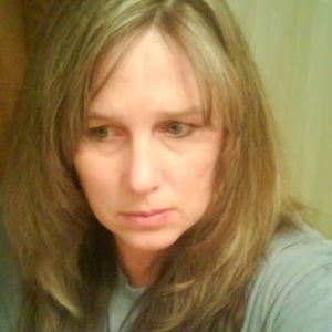 Meet your Posher, Cynthia