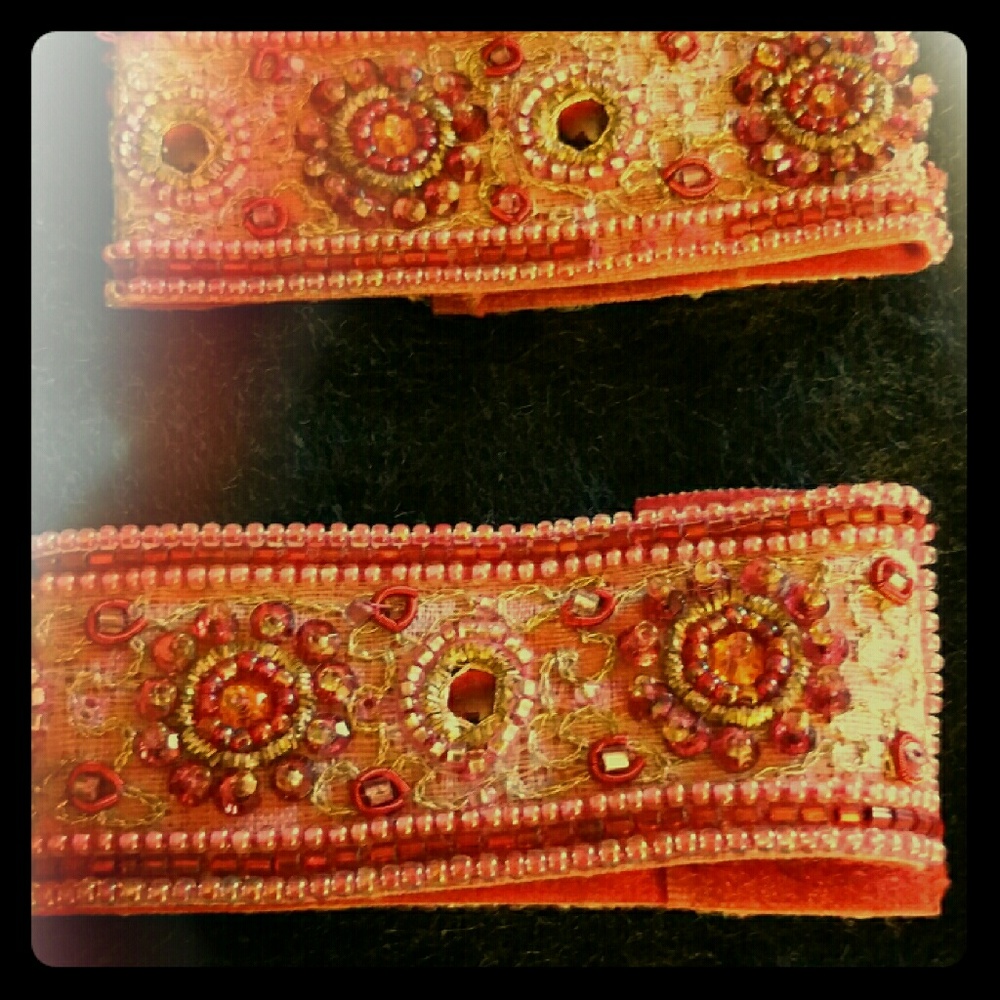Vintage velcro bracelets