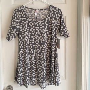 NWT Lularoe Perfect T