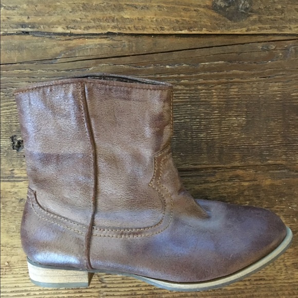 Brown booties size 6 - Picture 2 of 4