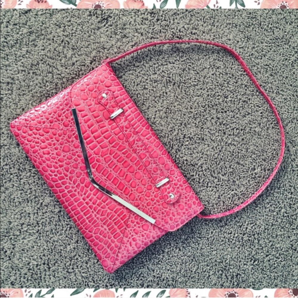 Coral clutch purse