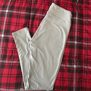Solid grey OS LLR leggings! NWOT Never washed!