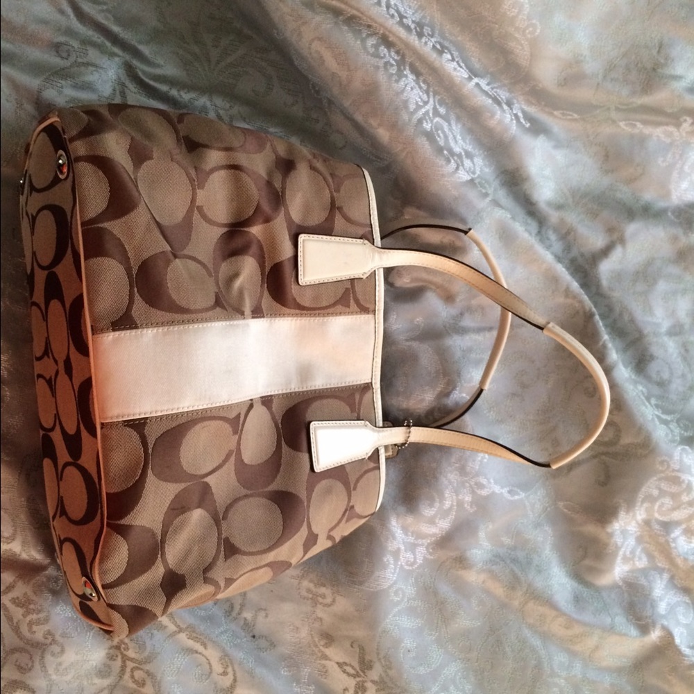 Large coach purse