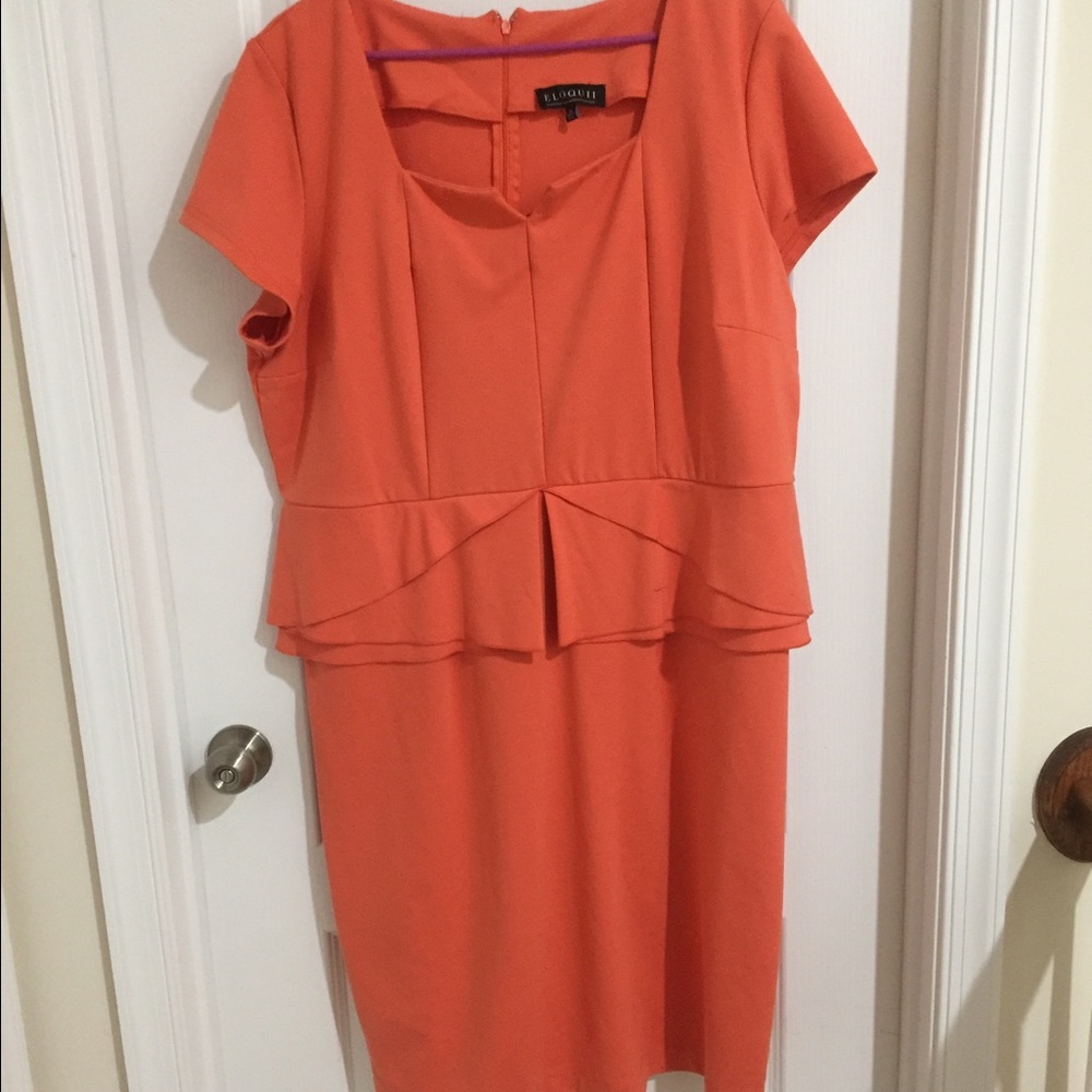Elloqui dress size 24