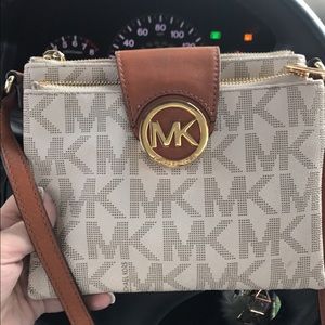 MK purse