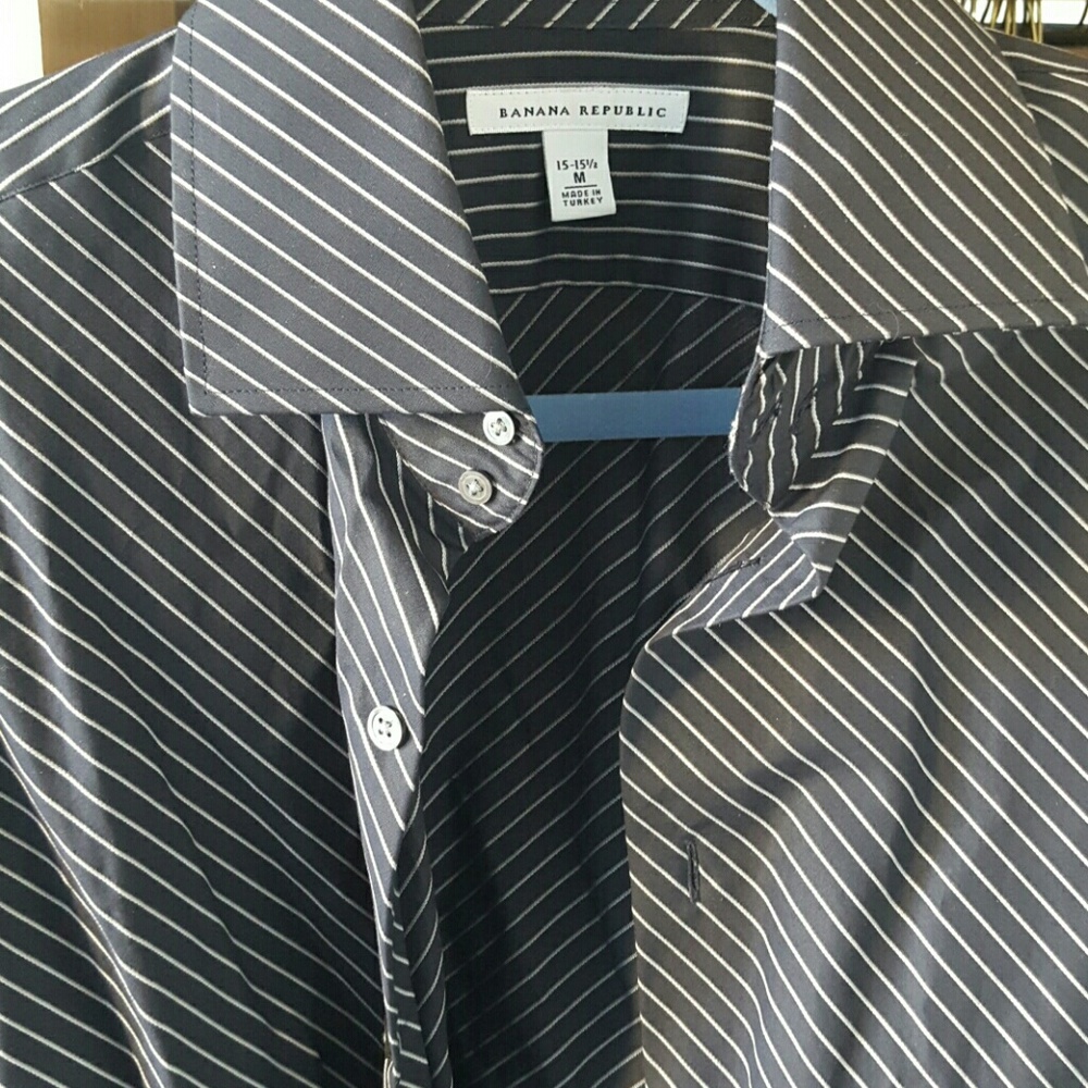 Gently used BR mens shirt M
