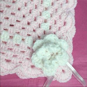Handmade blanket and hat for baby girls