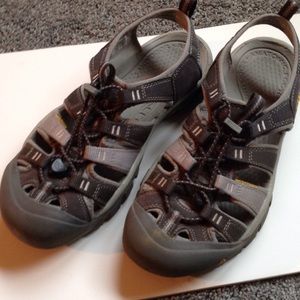 Keen waterproof women's sandal shoes Newport H2