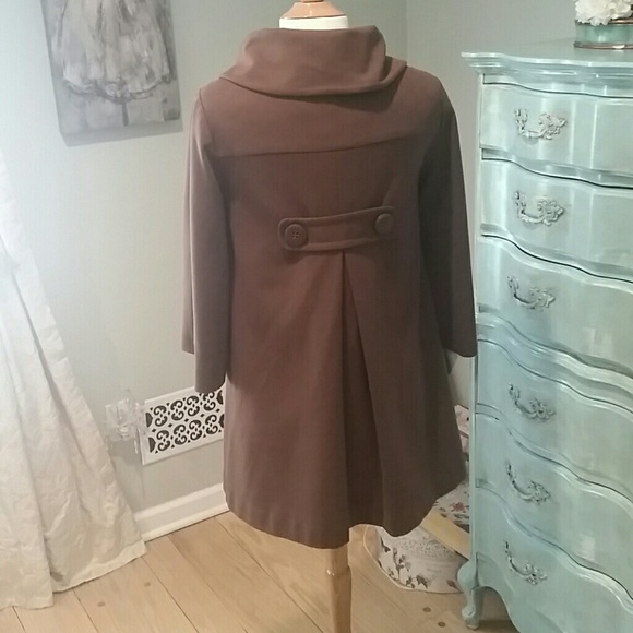 Coat - Picture 4 of 4