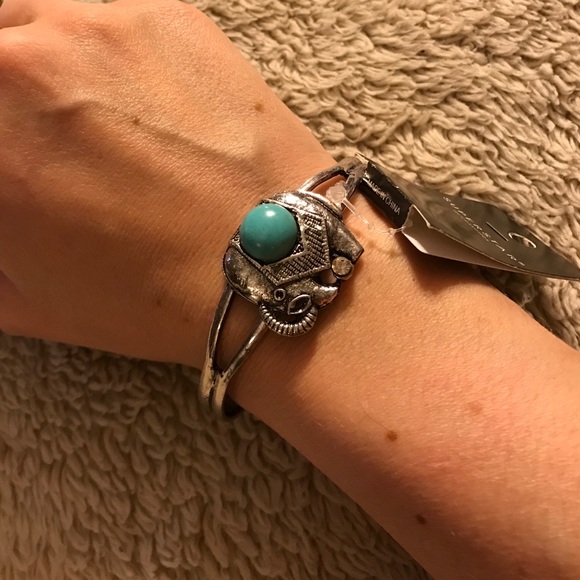 Three Bird Nest Jewelry - Bohemian Turquoise Elephant Bangle