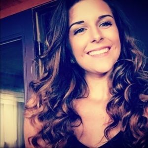 Meet your Posher, Elazea