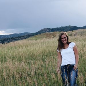 Meet your Posher, Maddie