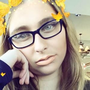 Meet your Posher, Monica