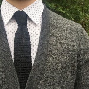 Banana Republic White Patterned Shirt - Size (S)